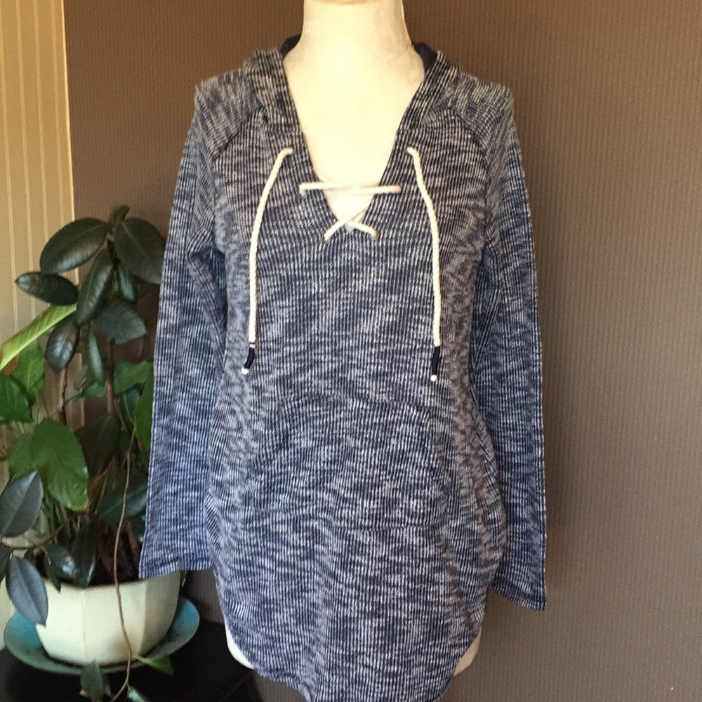 Inspired hearts‎ blue/white long sleeve hooded top size large tie front
